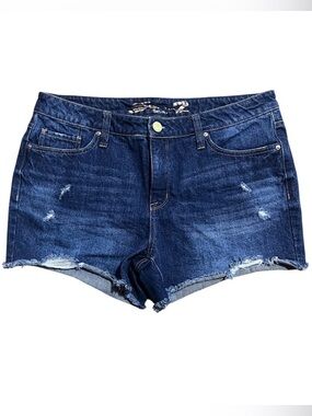 Seven7 Woman’s Weekend Shorts Raw Hem Distressed Jean Denim Shorts Size 12